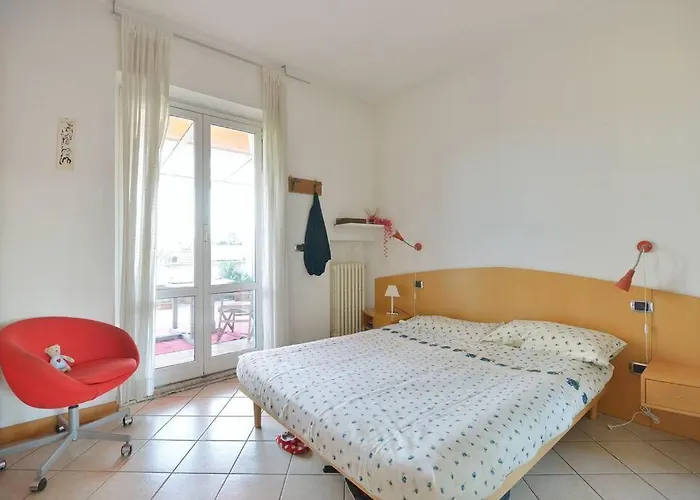 Super Sunny Penthouse With Terrace דירה רומא